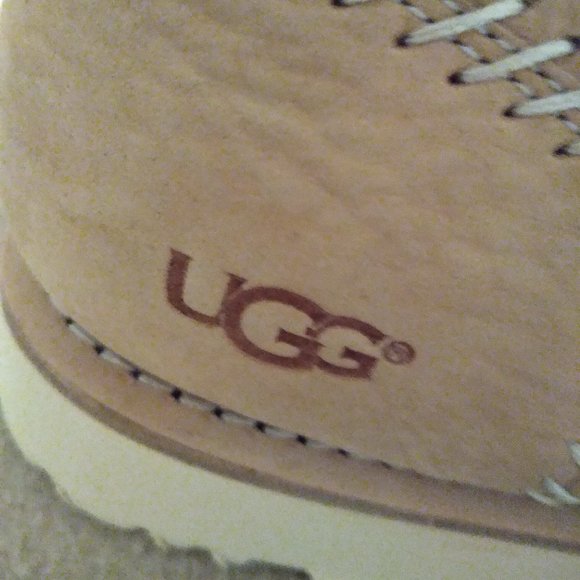 UGG Campfire Trail Nubuck Men's Boots SZ 11 NEW - Picture 4 of 8